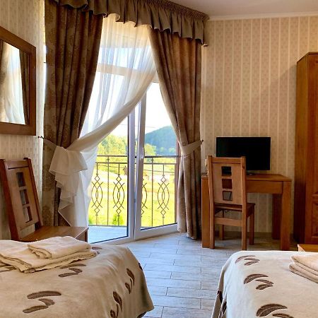 Mini Hotel Solnce Karpat بوليانا المظهر الخارجي الصورة